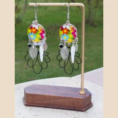 Boucles d'oreilles artisanales colorées à motif floral bohème